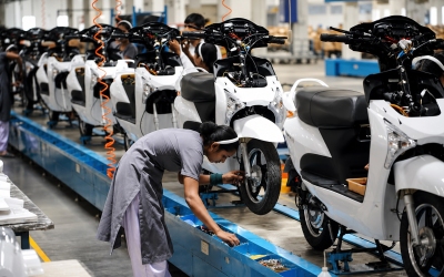 Chinese Kits Fuel India’s Low-Speed EV Boom, Raising Fears of a Regulatory Blind Spot
