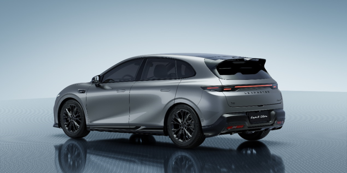 Leapmotor Lafa5 Ultra Brings a Fully Equipped Electric Coupe to Younger Buyers