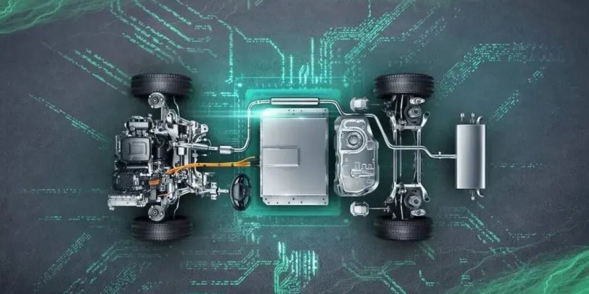 China's Hybrid War Is No Longer a Sideshow to the EV Race